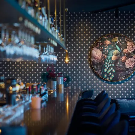 Der Valk Hotel 4*