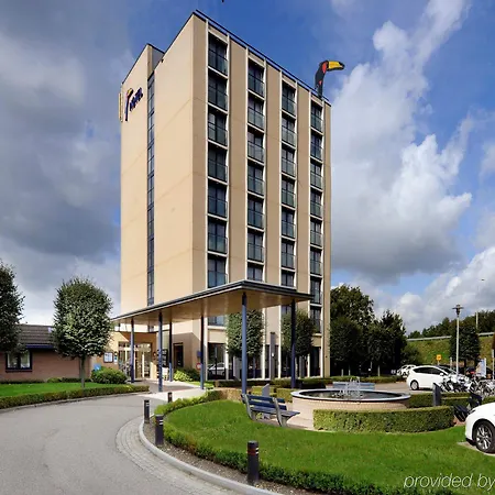 Hotel Der Valk 4*