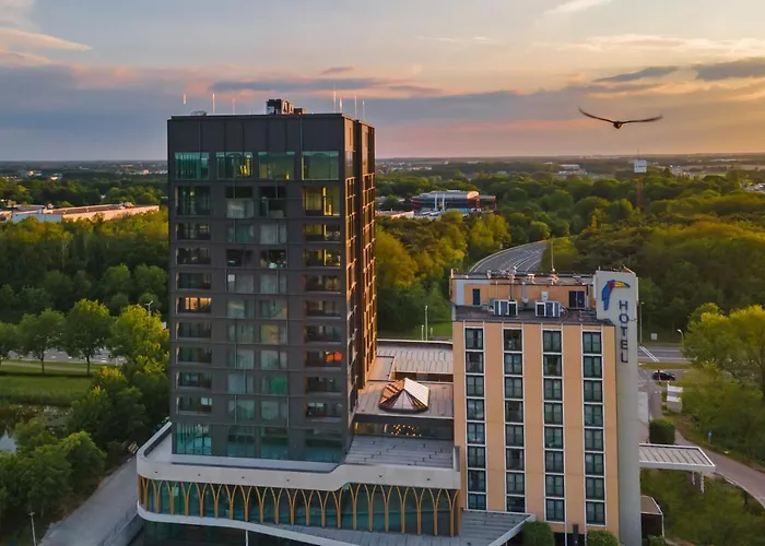 ヴァン デル ヴァルク ヴェンロー 4*