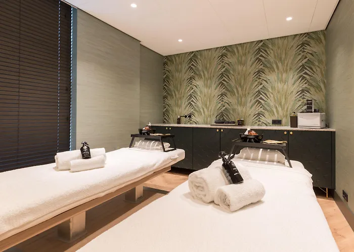 ヴァン デル ヴァルク ヴェンロー フェンロー