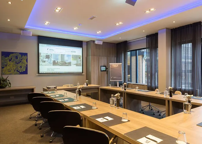 ヴァン デル ヴァルク ヴェンロー フェンロー